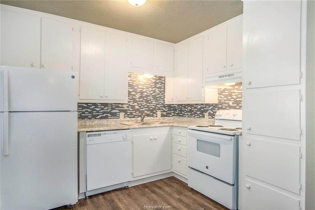 3800 29th Street - Photo 1