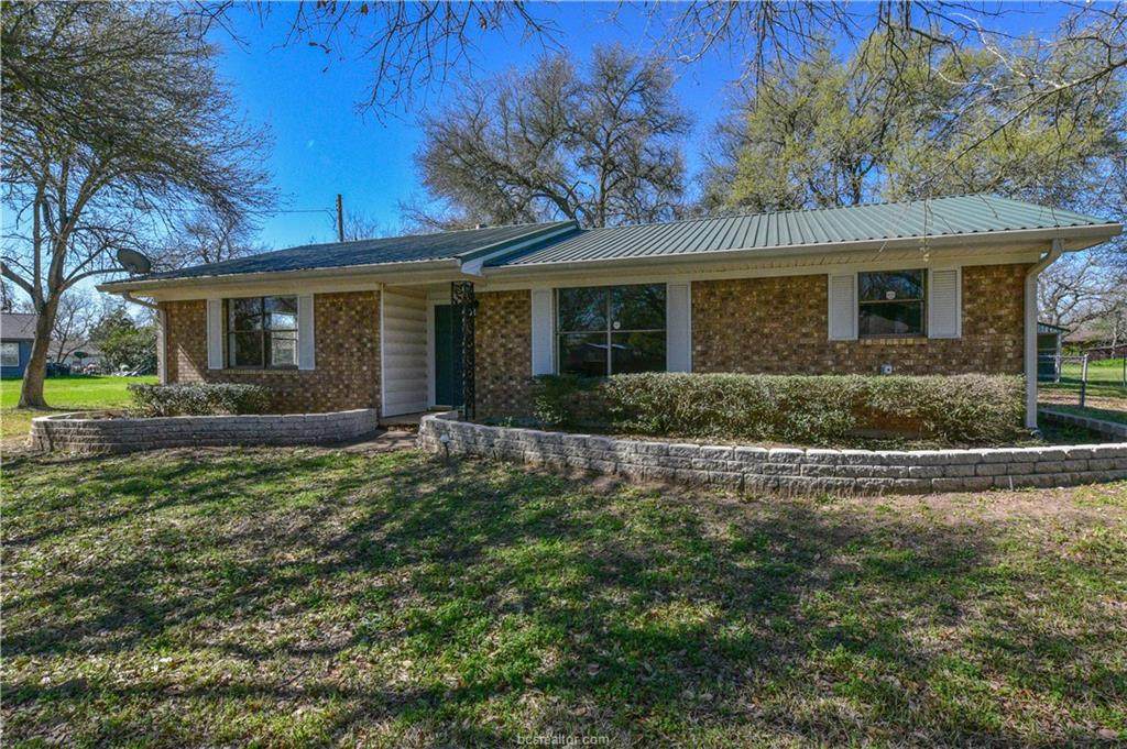 1007 Benedict Street - Photo 1