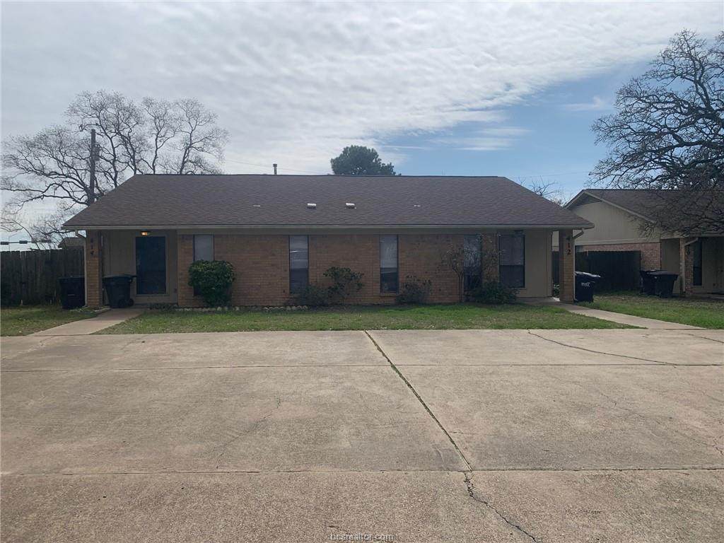 414 Brentwood - Photo 1
