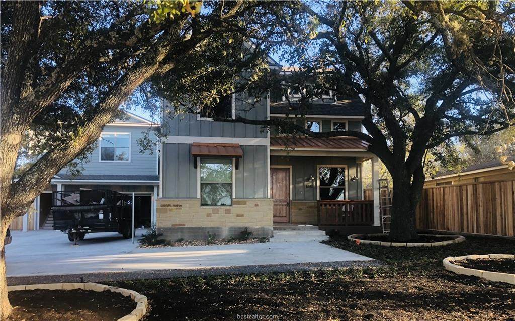 105 Anderson Street - Photo 1