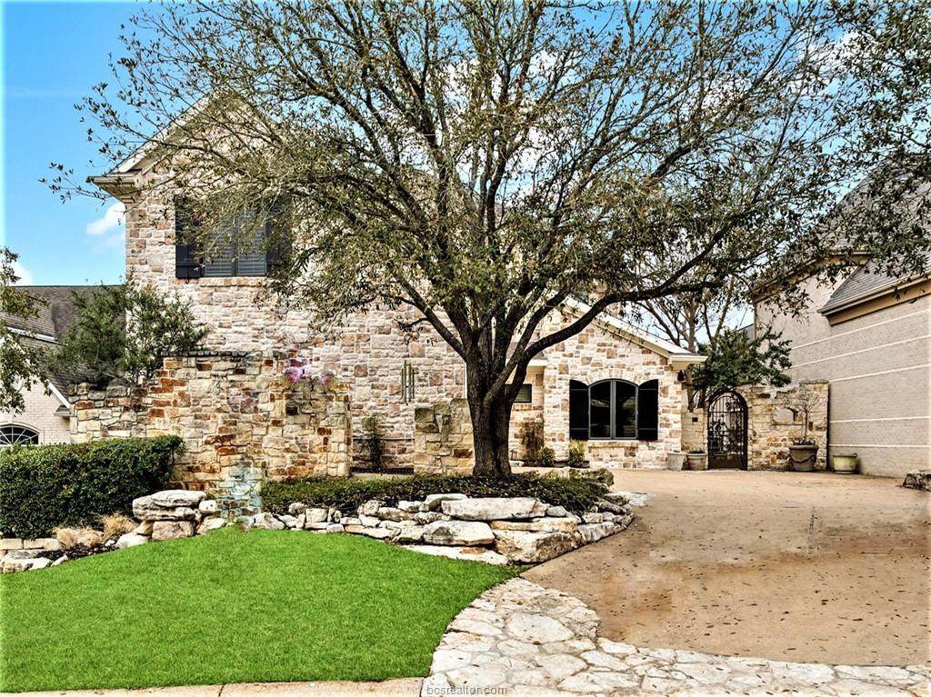 4774 Stonebriar Circle - Photo 1