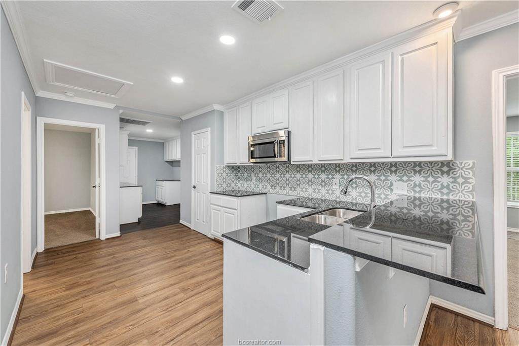 3809 Elaine Drive - Photo 1