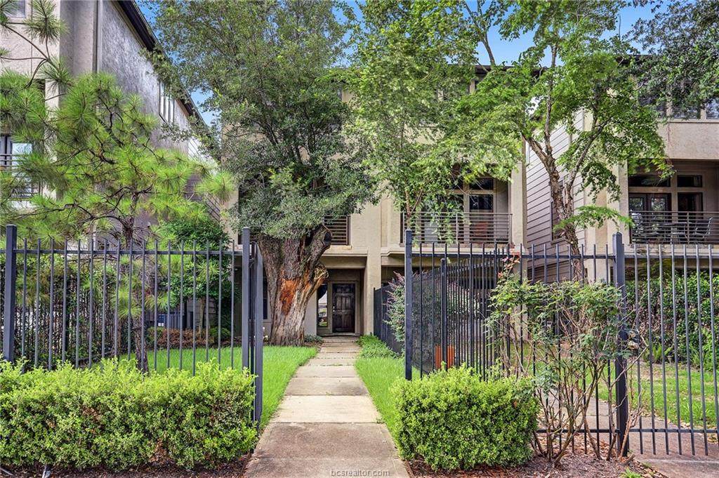 4712 Dickson Street - Photo 1