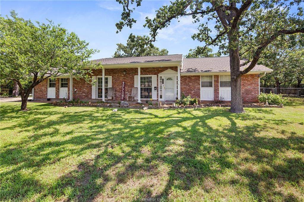1205 A Munson - Photo 1