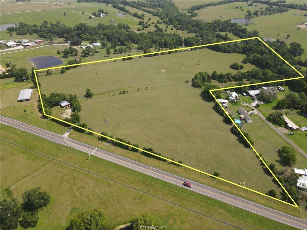 1496 Fm 149 Road - Photo 1