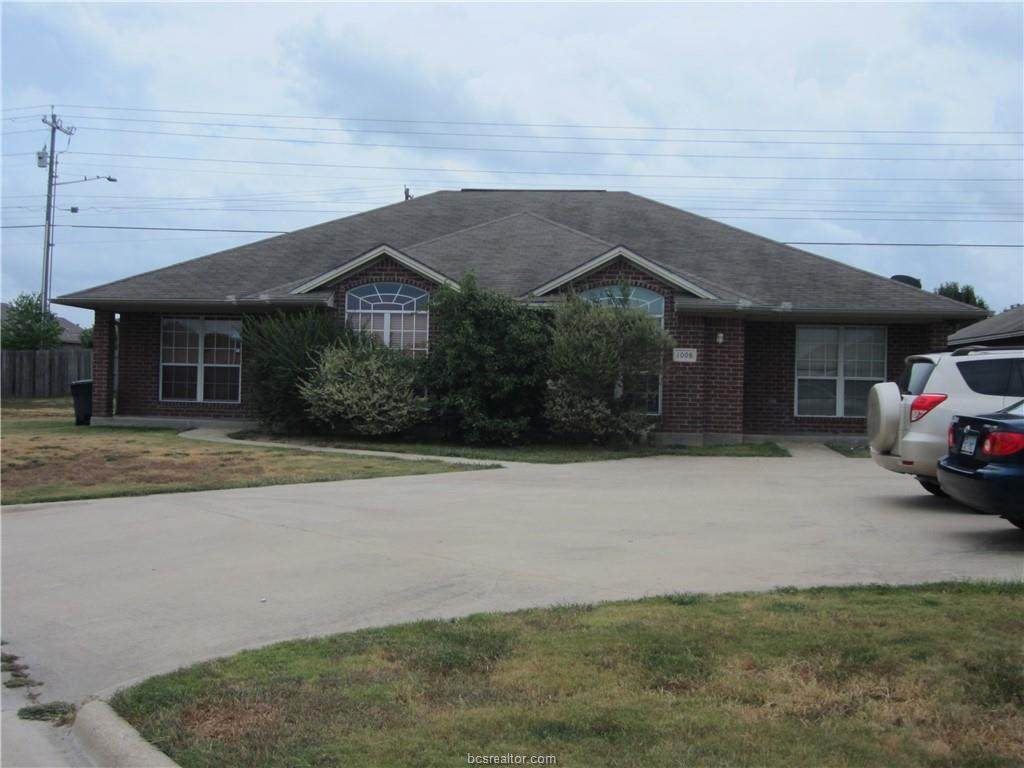 1008-1010 Sun Meadow Court - Photo 1
