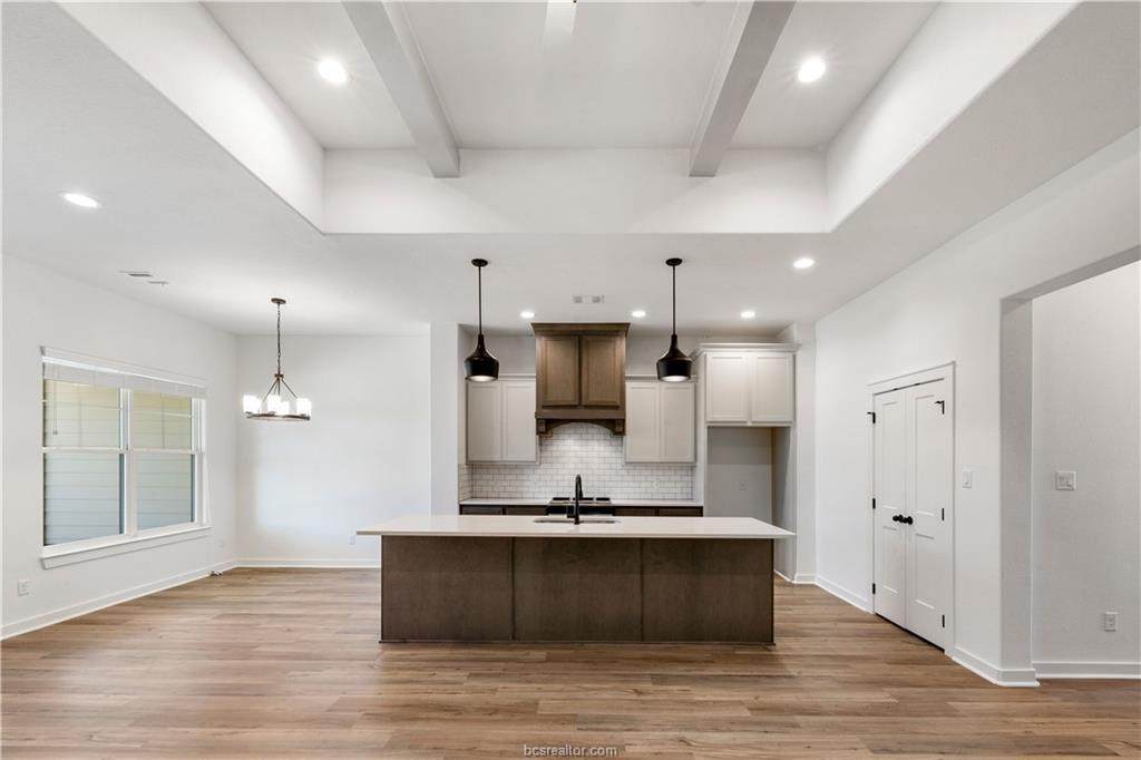 1747 Dakota Lane - Photo 1