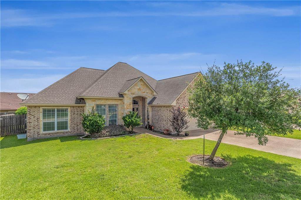 3312 Keefer - Photo 1