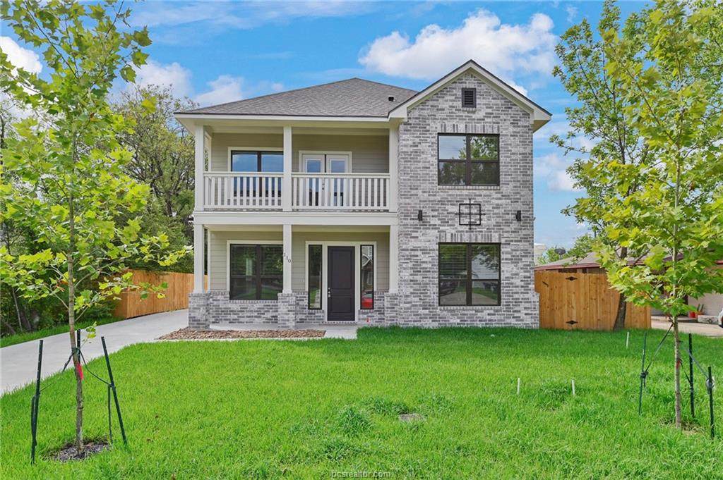 110 Moss Street - Photo 1