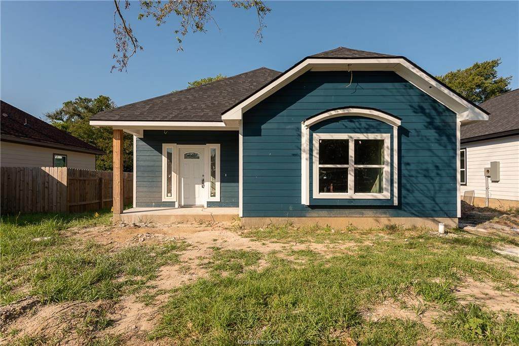 1209 Lincoln Avenue - Photo 1