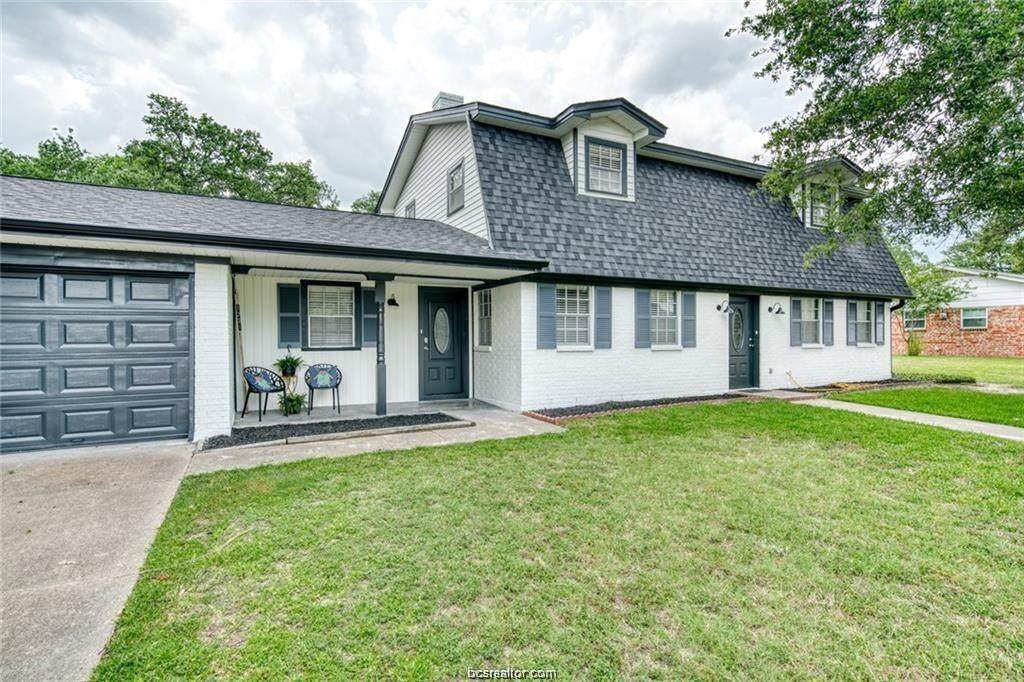 1221 Ridgefield Circle - Photo 1