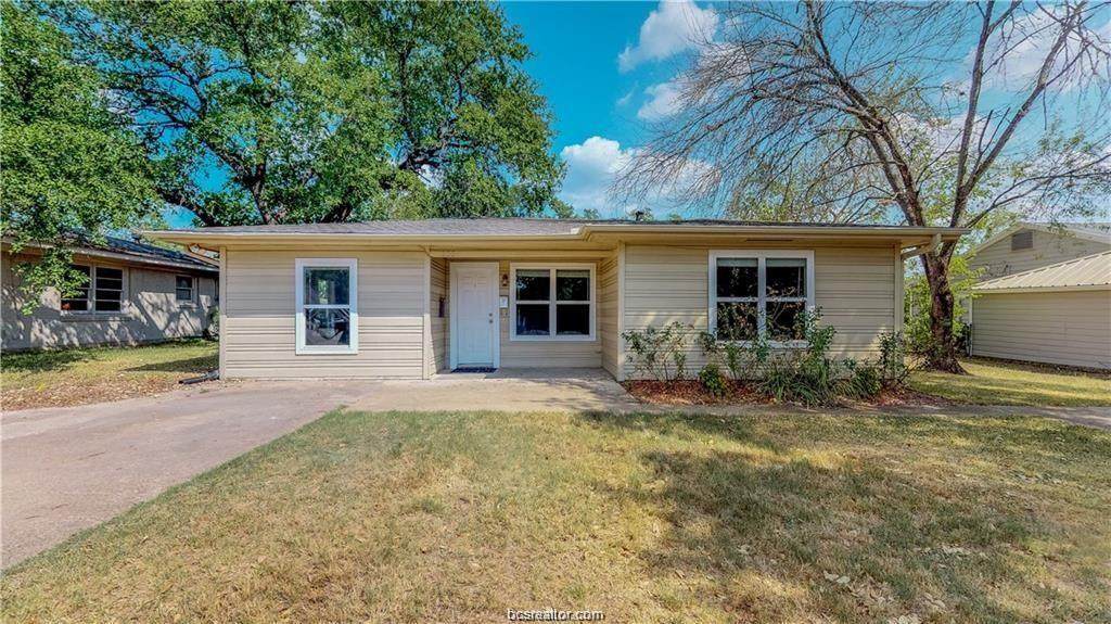 202 Walton Drive - Photo 1
