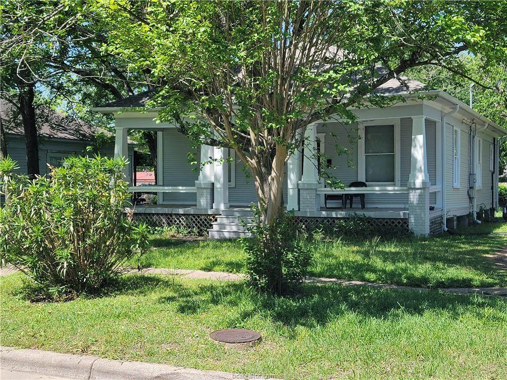 206 Sterling - Photo 1