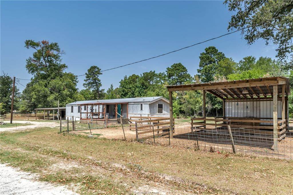 205 Wilkison Way - Photo 1