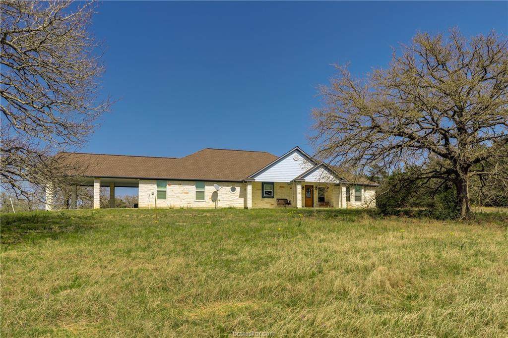 5988 County Road 317 - Photo 1
