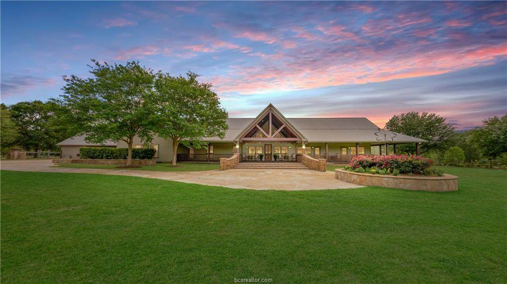 7777 County Road 192 - Photo 1