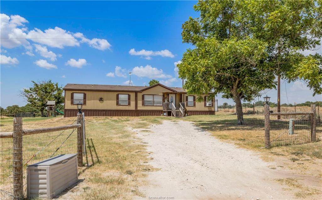 10317 Max Grenwelge Road - Photo 1