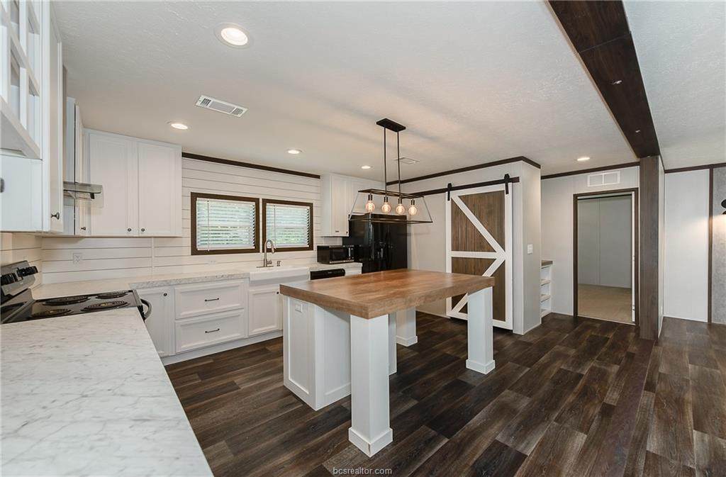 799 Teal Lake Drive - Photo 1