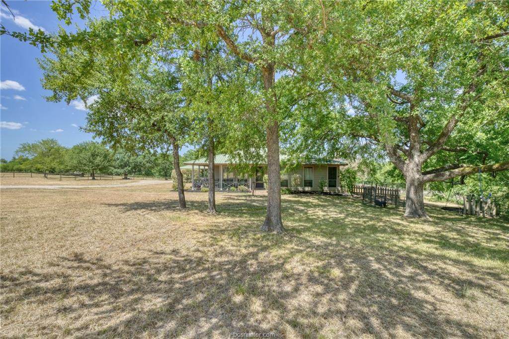 10307 Kemp Road - Photo 1