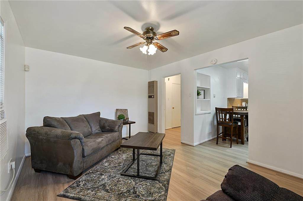 1907 Rosedale Street - Photo 1