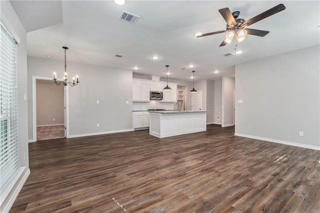 9403 County Road 272 - Photo 1