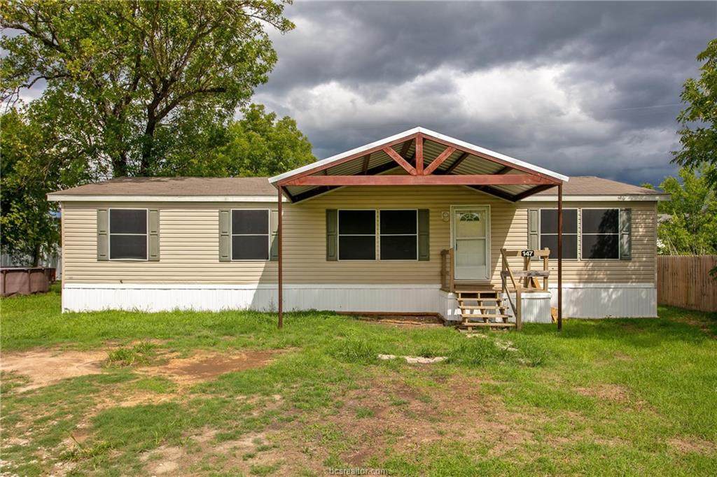 147 Trinity - Photo 1