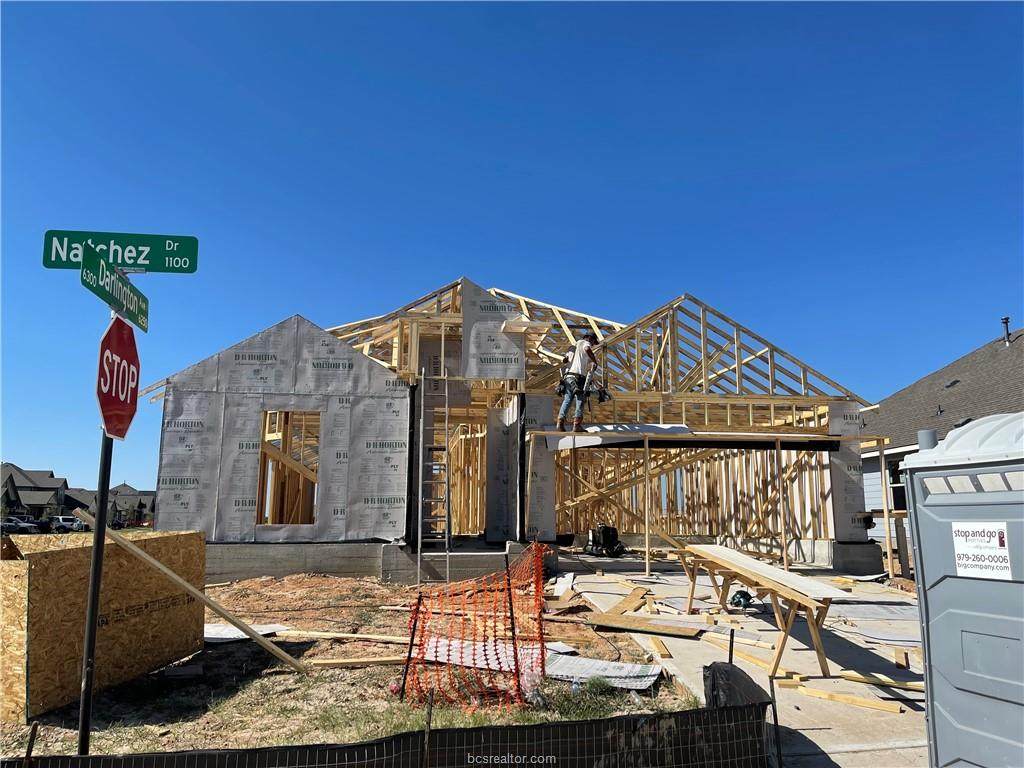 1101 Natchez Drive - Photo 1