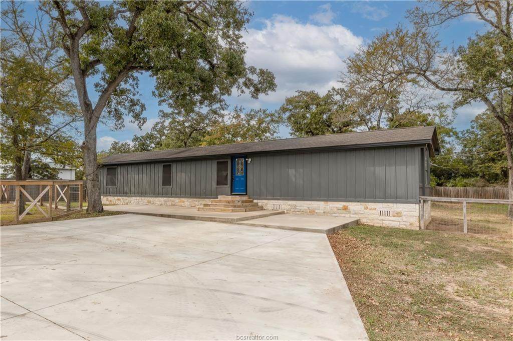 12159 Robin Drive - Photo 1