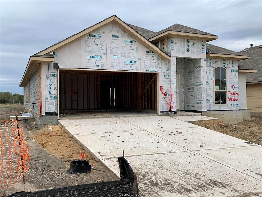 1016 Davy Street - Photo 1