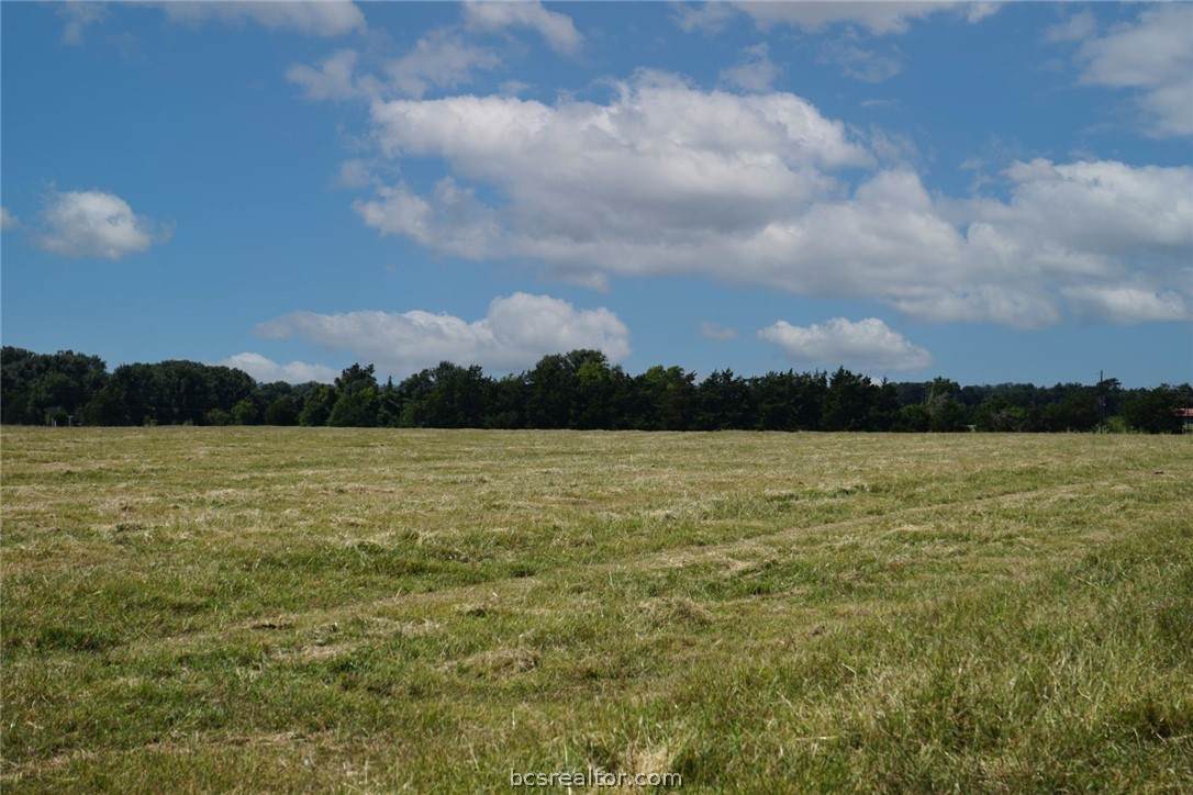 TBD Cr 318 - Photo 1