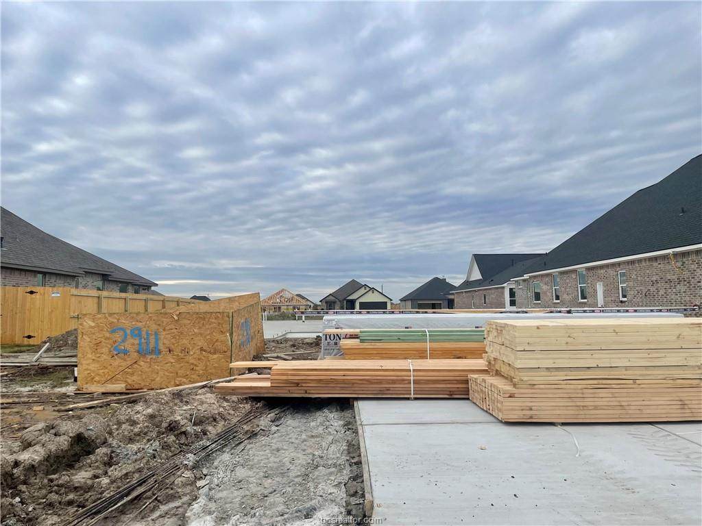 2911 Goldberg Dr. - Photo 1