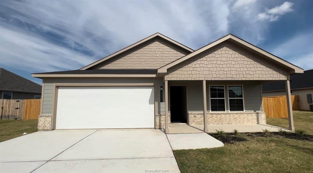 221 Rustic Trace - Photo 1