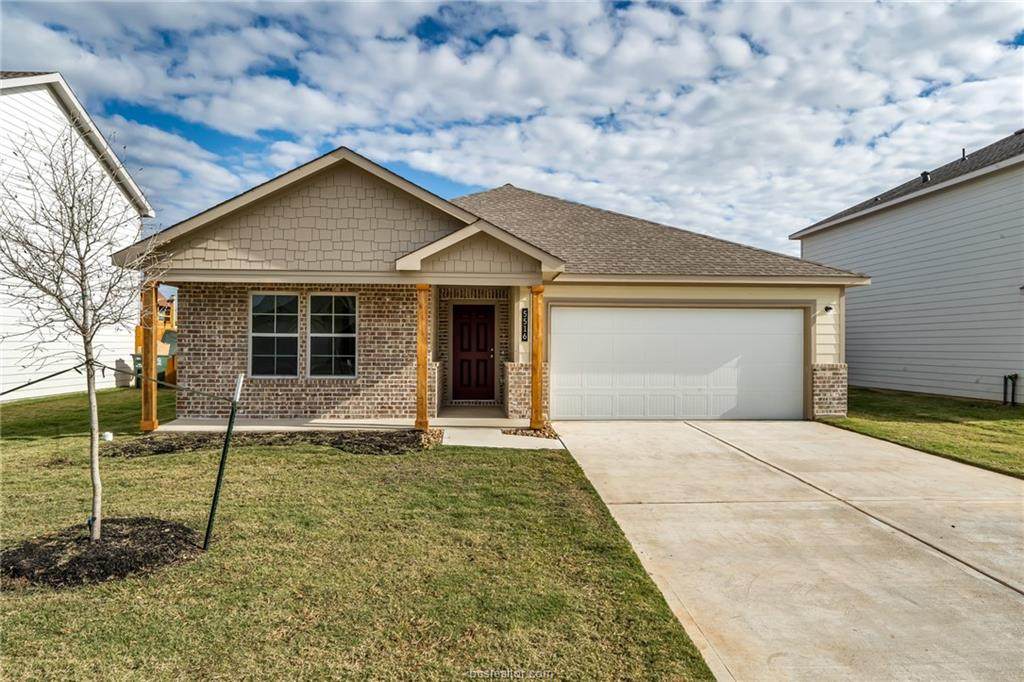 5516 Fox Bluff Drive - Photo 1