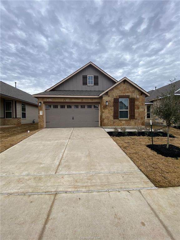 843 Mineral Wells Lane - Photo 1