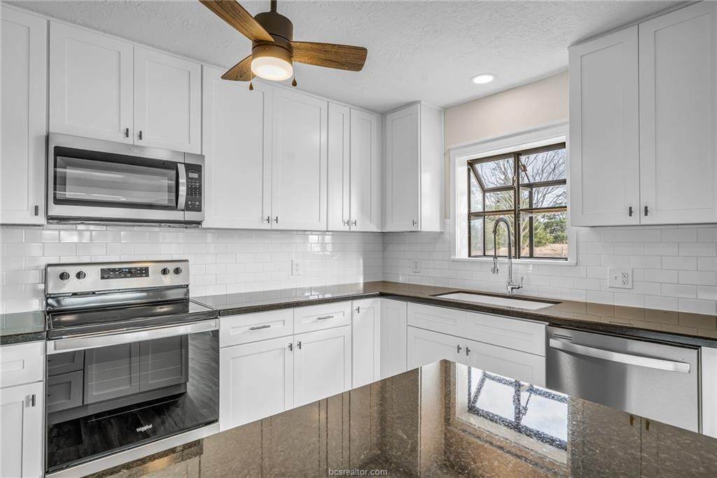 638 County Road 310 - Photo 1