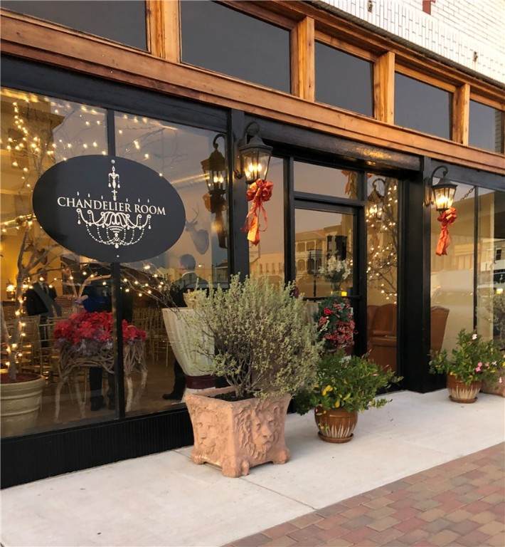 108 Washington - Photo 1