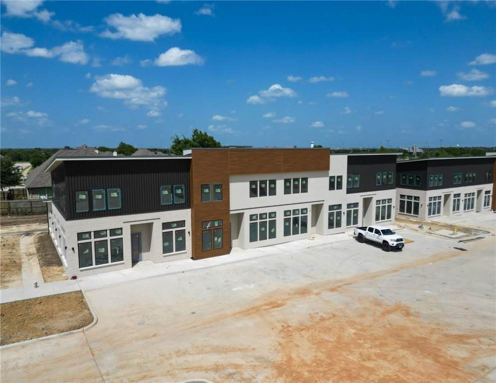 2800 Barron Rd - Photo 1