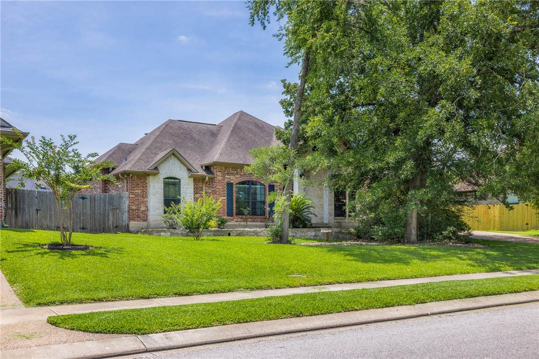 1206 Ebbtide Cove - Photo 1