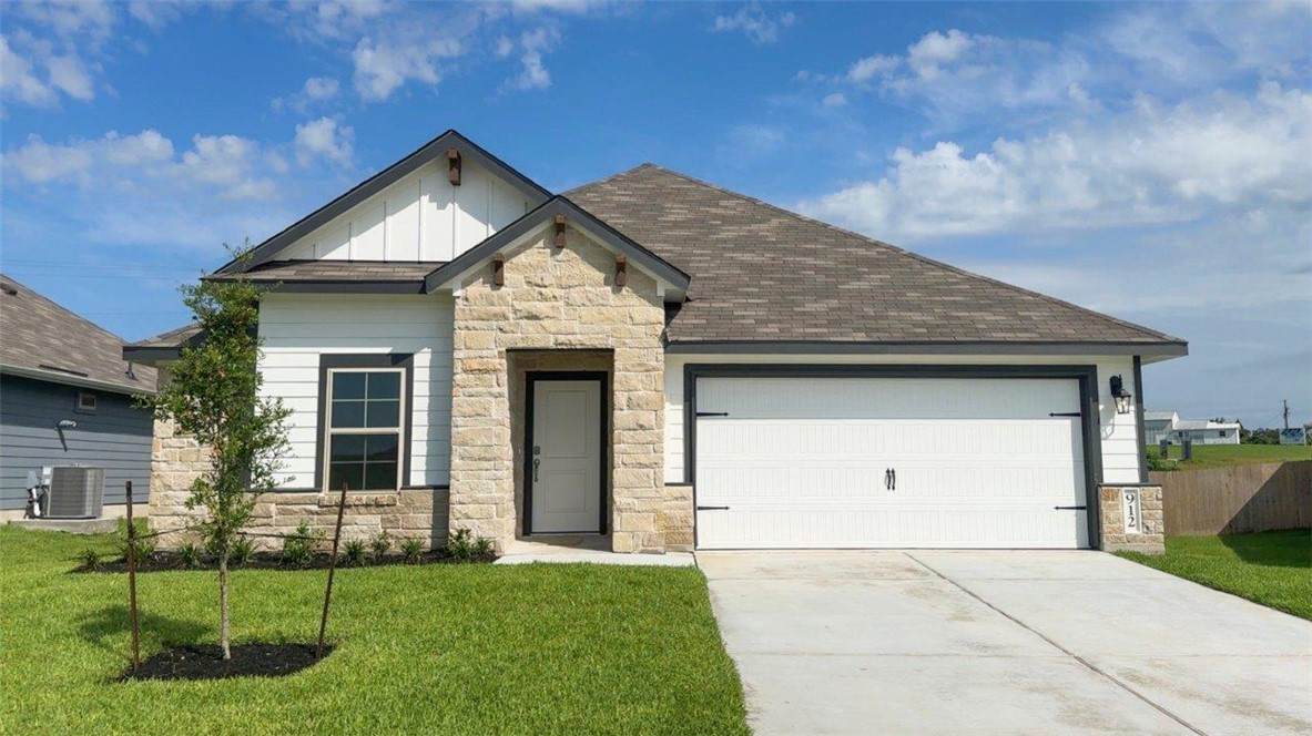 912 Legrand Street - Photo 1