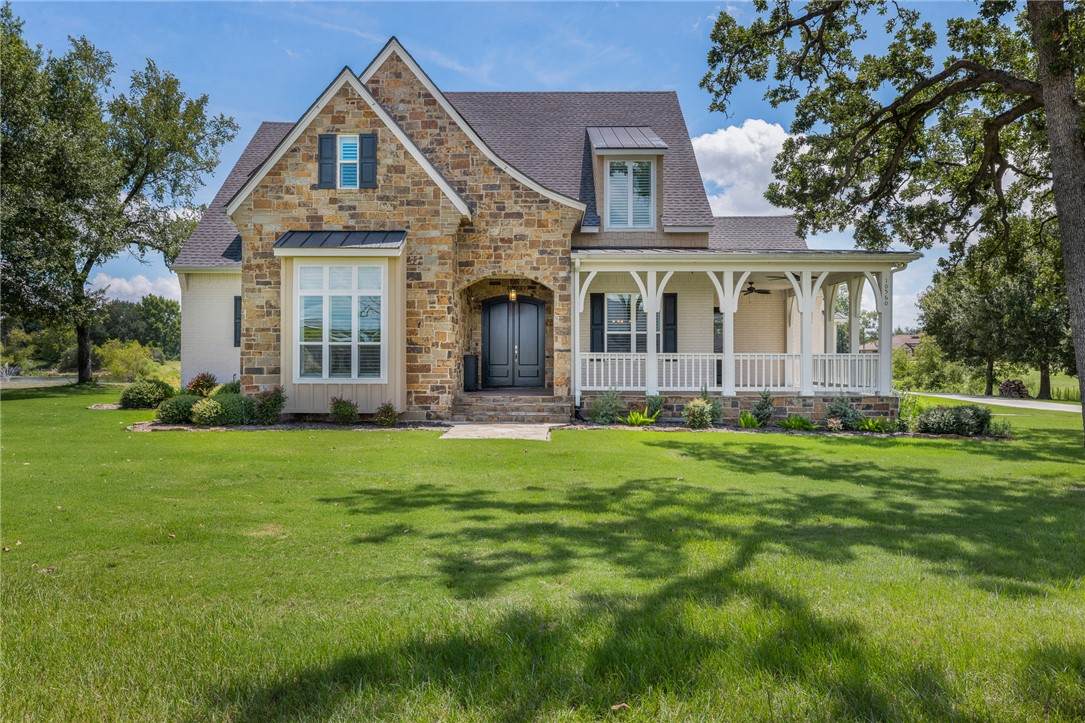 10560 St. John Dr - Photo 1