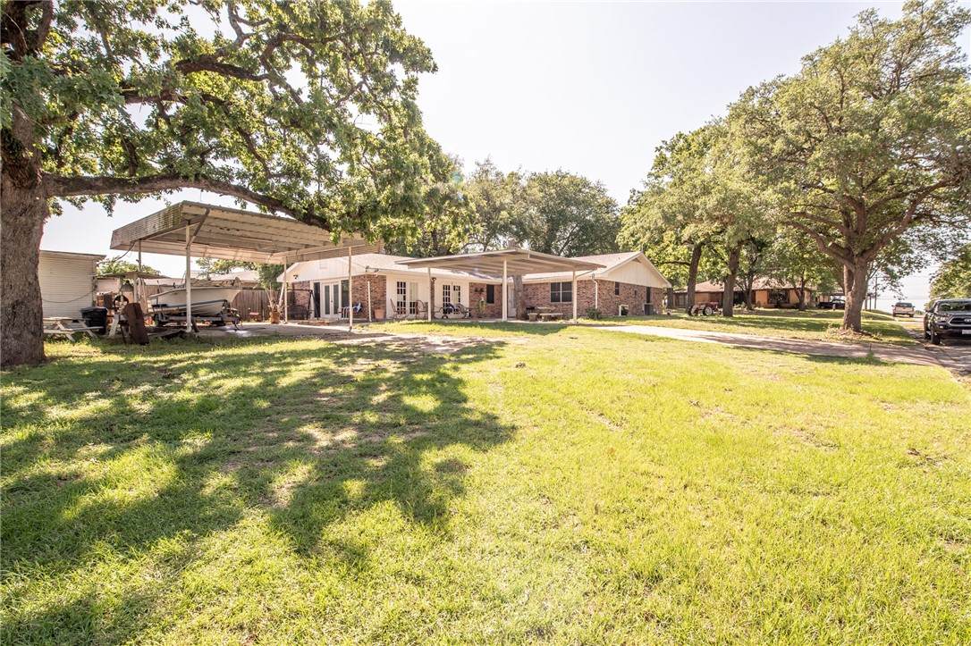 885 7th Street - Photo 1