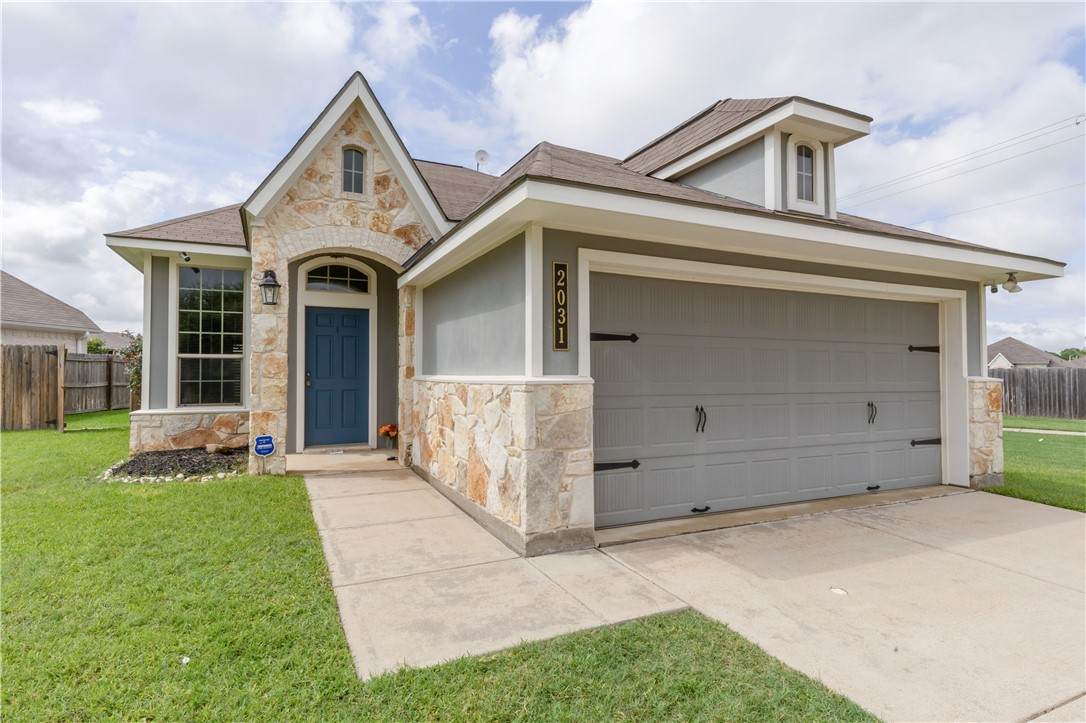 2031 Positano Loop - Photo 1