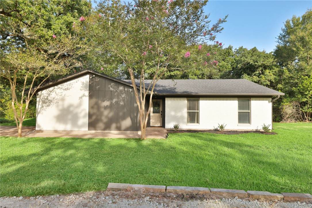 1337 South Oaks Drive - Photo 1