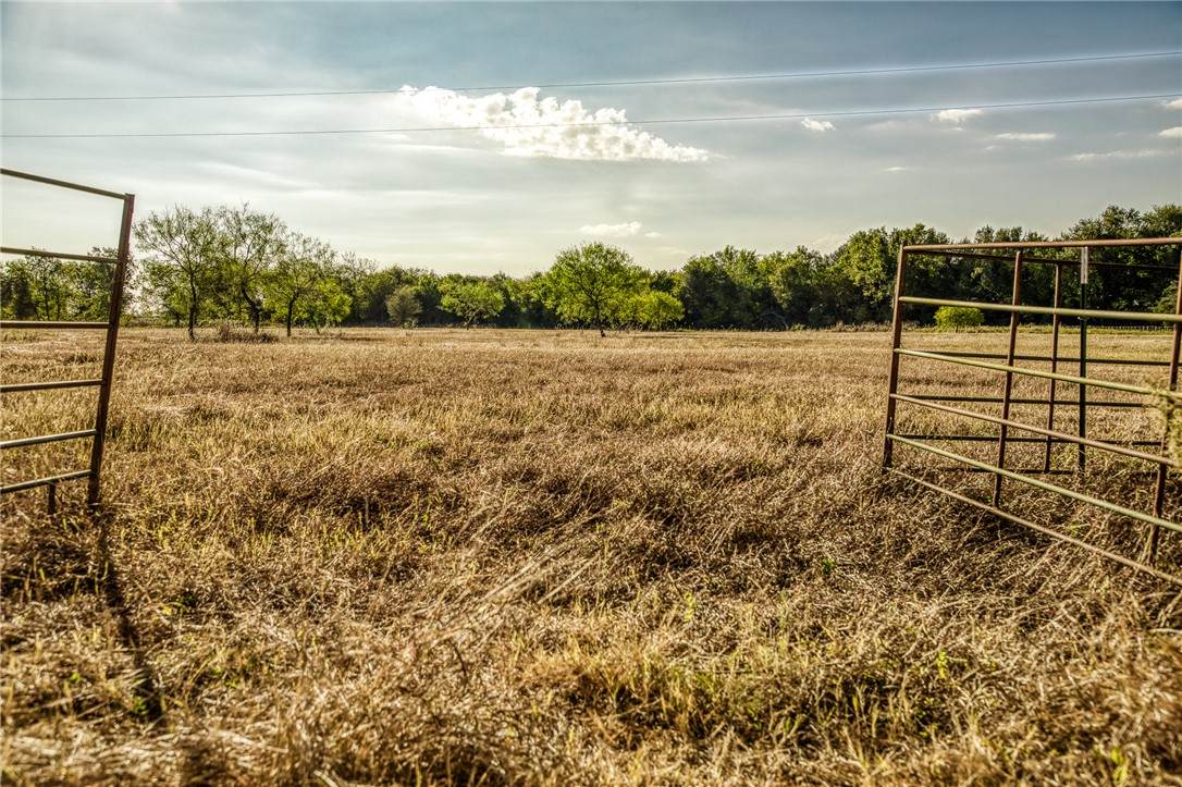 460 County Road 328 - Photo 1