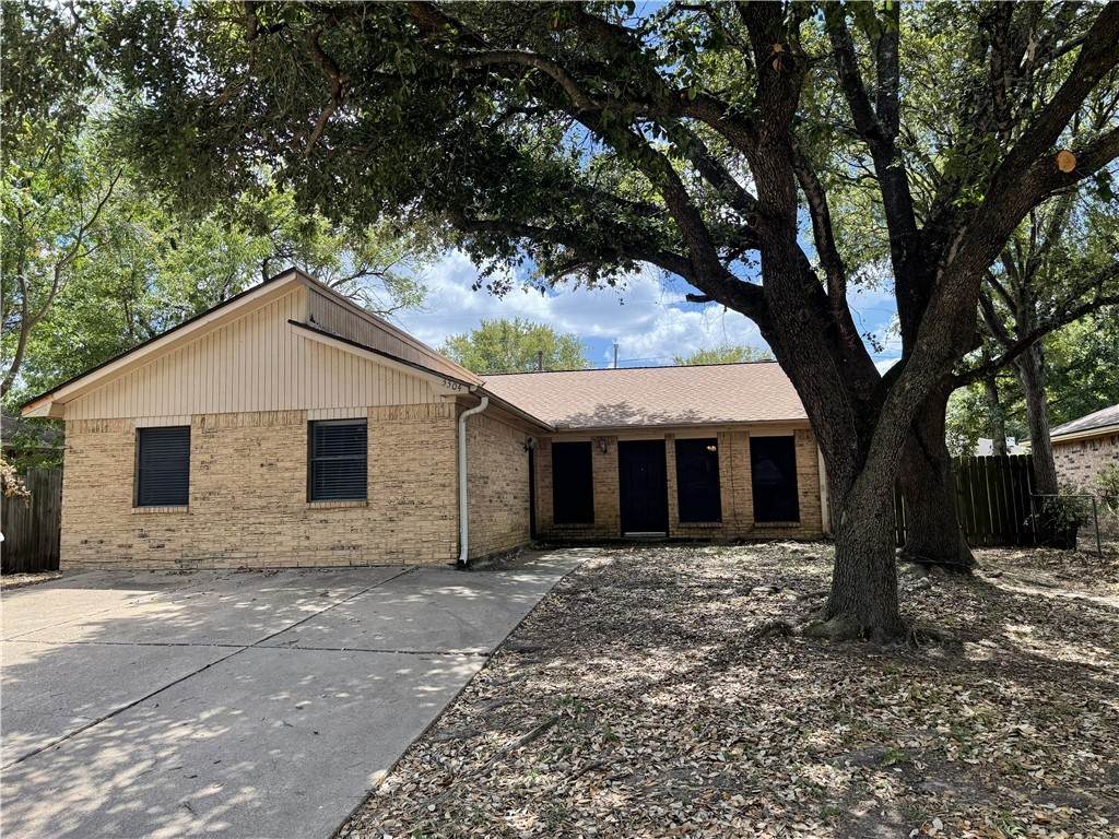 3304 Coastal Drive - Photo 1