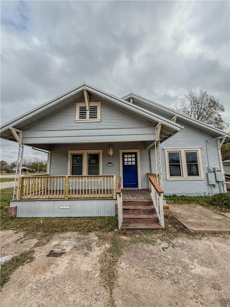 108 Mignonette Street - Photo 1