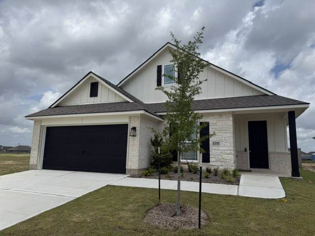 1227 Patriot Drive - Photo 1