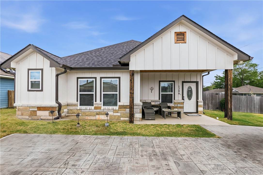 1200 Military Drive - Photo 1