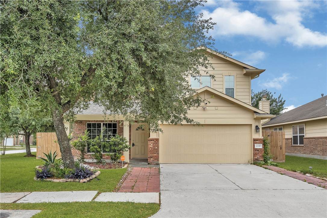 1530 Lochstone Drive - Photo 1
