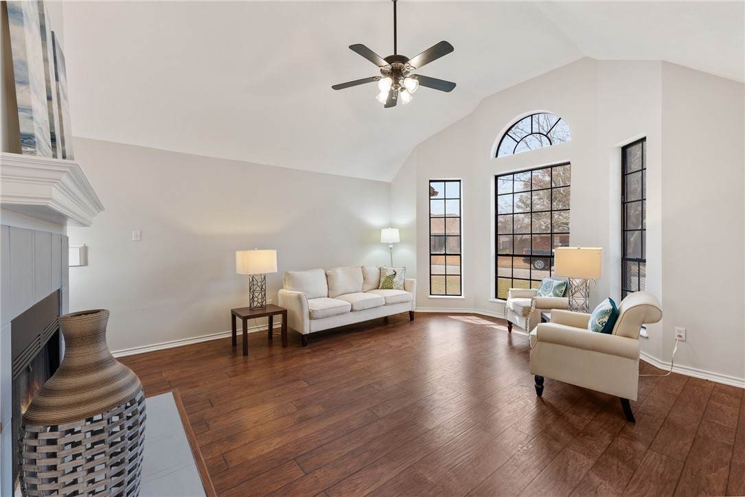 4505 Kensington - Photo 1